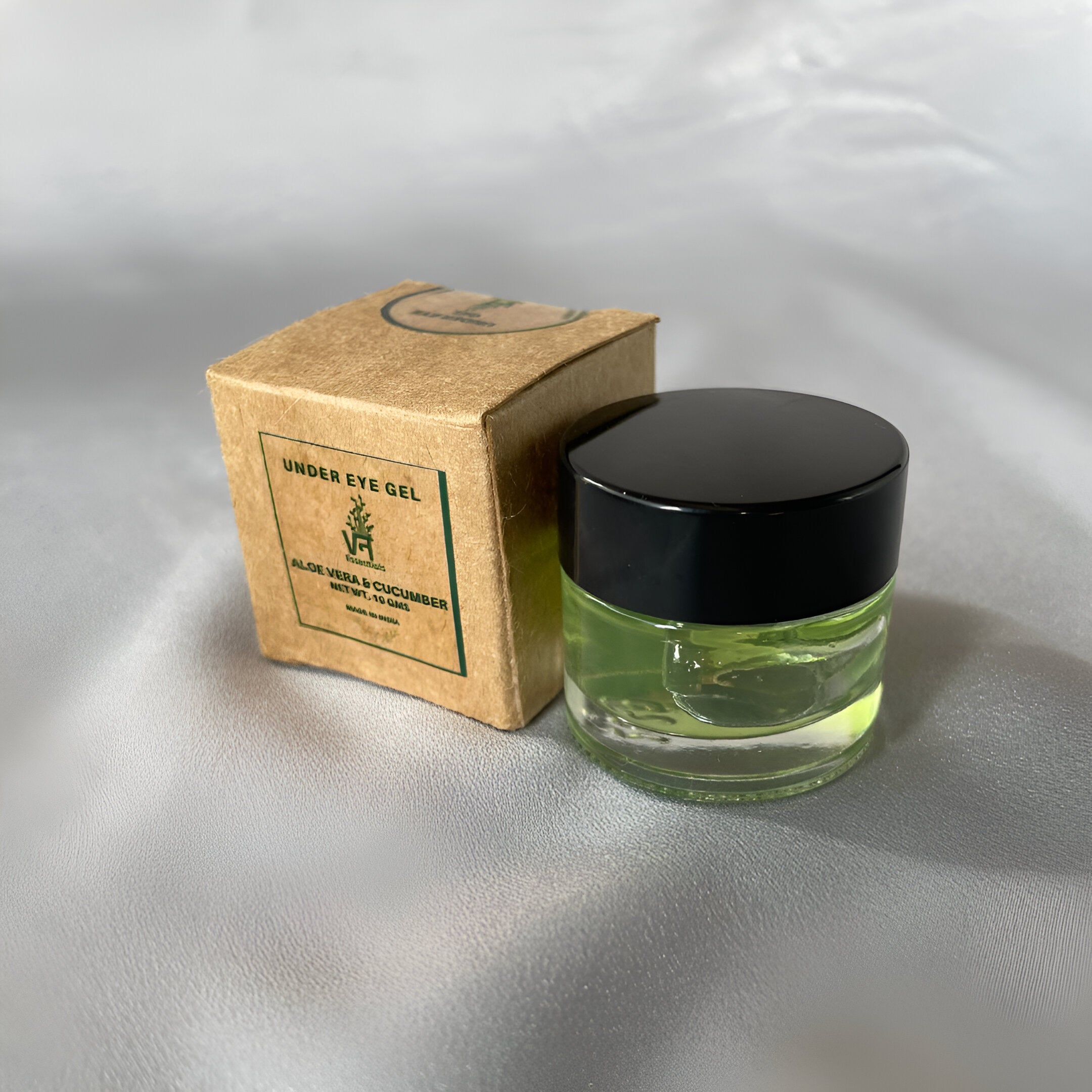 Revive Luxe Under Eye Gel – Aloe Vera & Cucumber